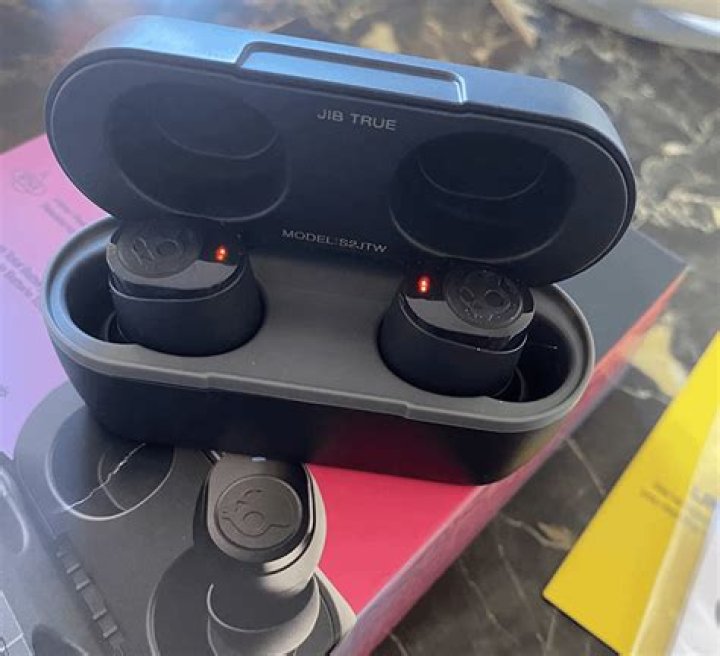 Can't pair jib wireless headphones?