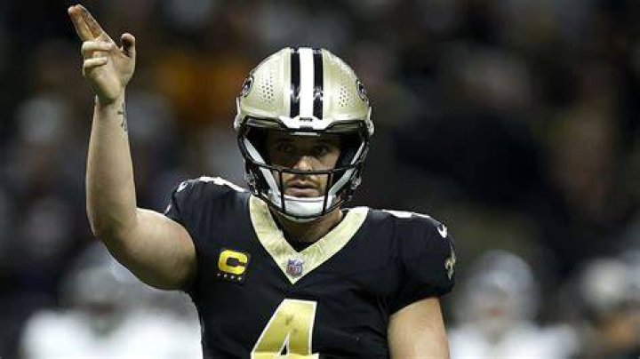 Does derek carr have a strong arm?