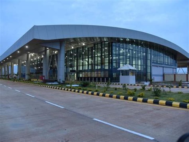 Does mangalore have an airport?
