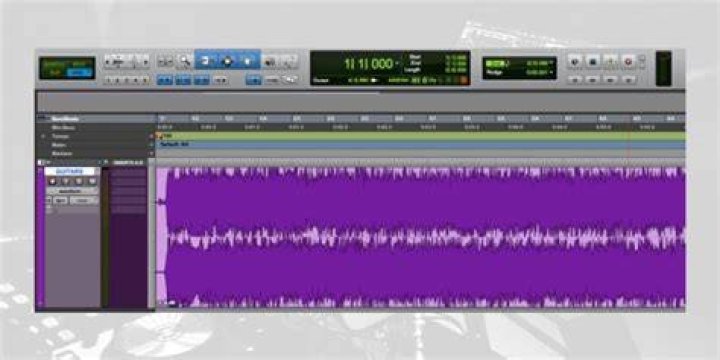 How to change waveform size in pro tools?