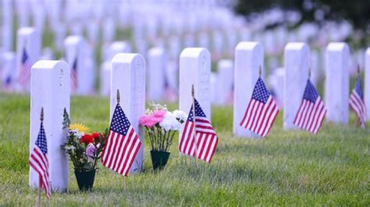 Was memorial day called decoration day?