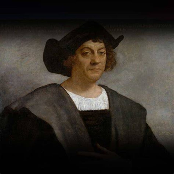 When was columbus born?