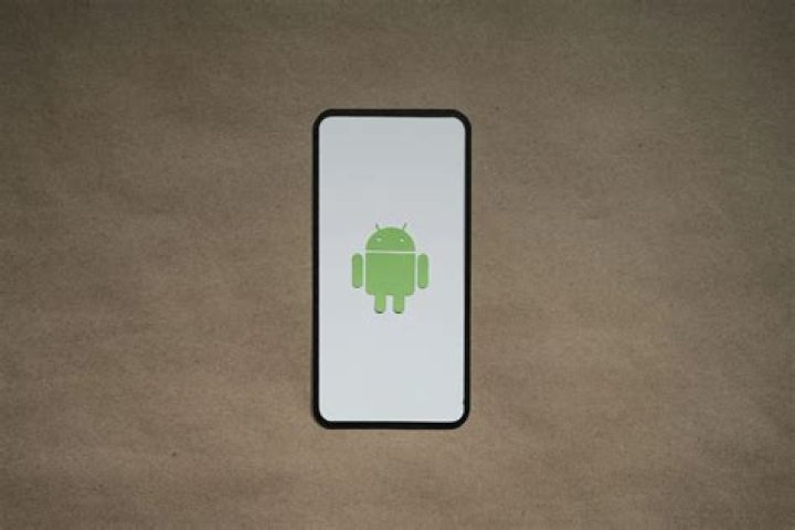 Why use notifydatasetchanged in android?